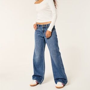 Hollister Low Rise Baggy Jeans